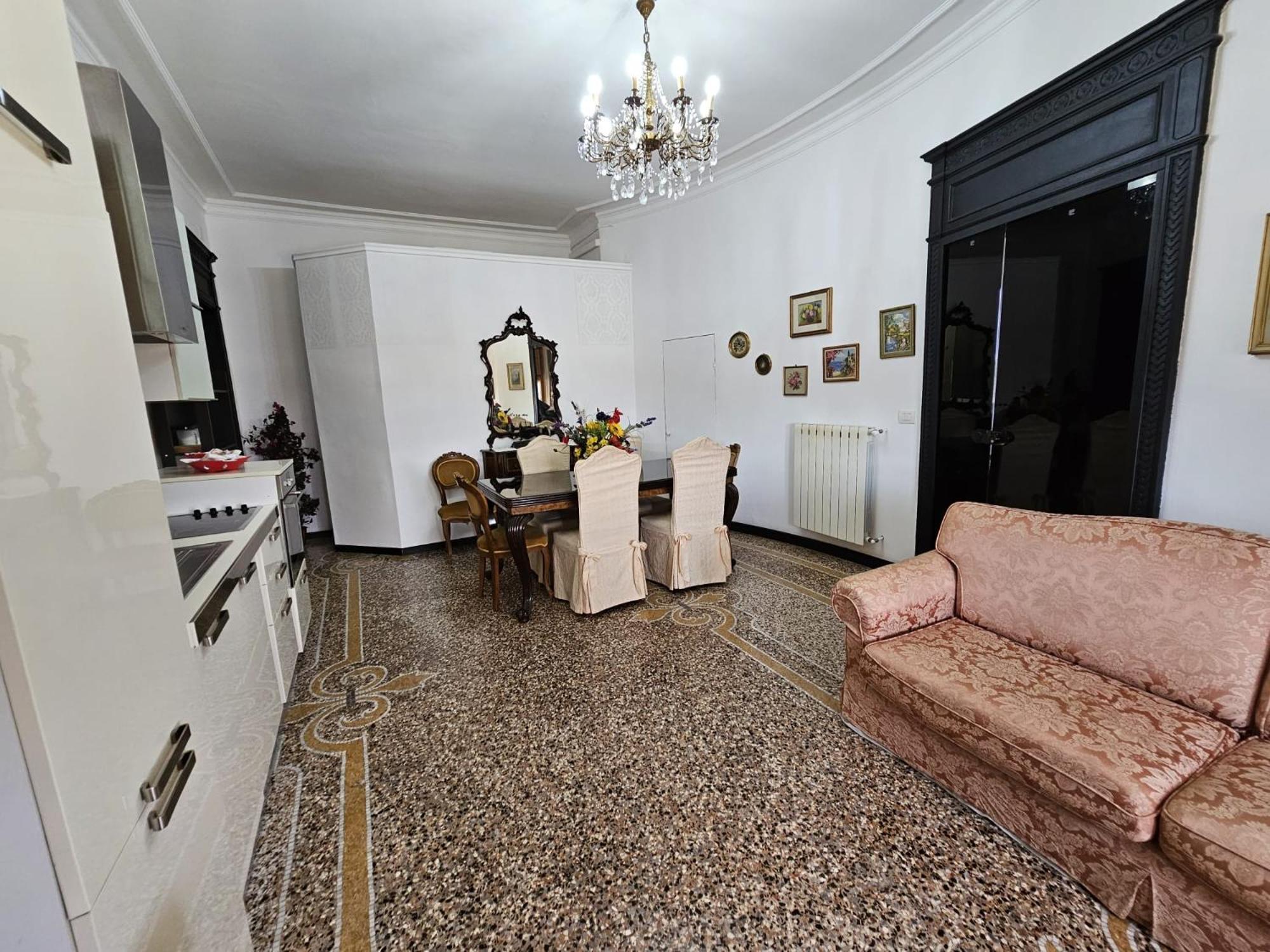 Antiche Memorie-Eleganza E Confort In Centro Citta Genova Eksteriør bilde